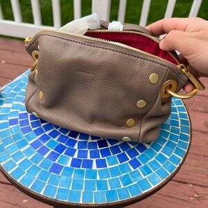 NWT Hammitt Crossbody Small Daniel in Taupe Pebble Leather with Gold